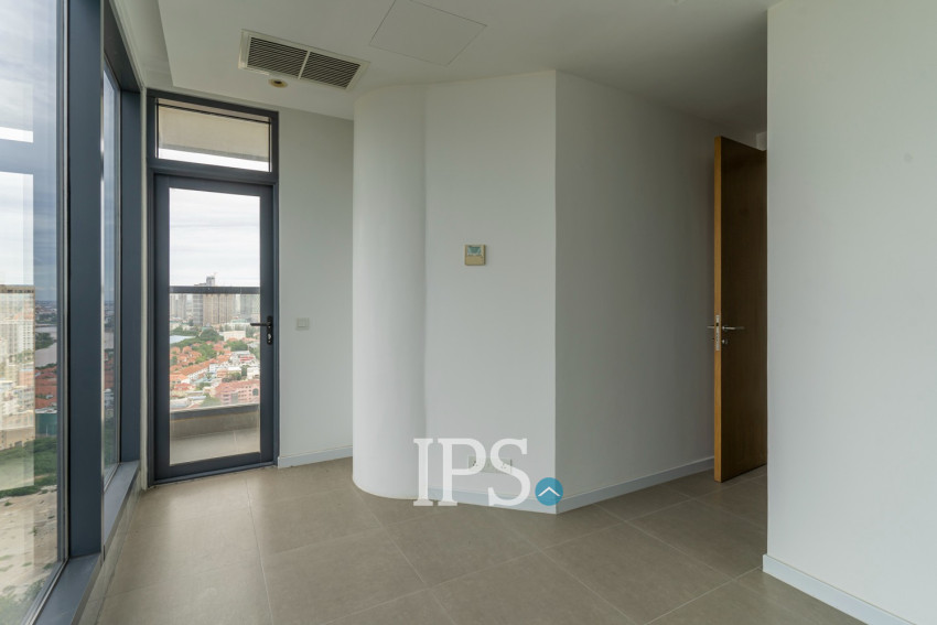 29th Floor 2 Bedroom Condo For Sale - The Penthouse Residences, Tonle Bassac, Phnom Penh