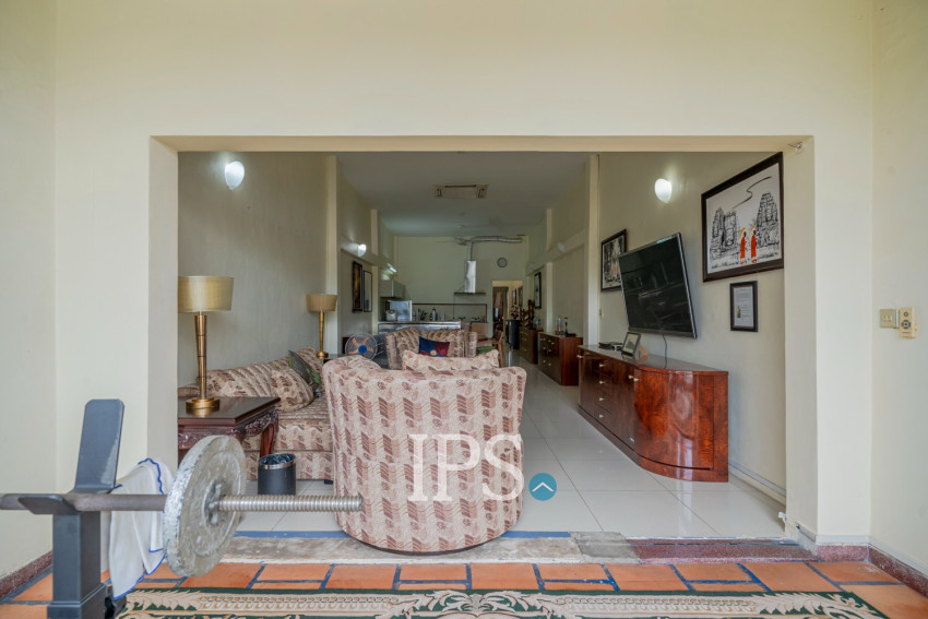 Renovated 1 Bedroom Apartment For Rent - Phsar Kandal 1, Phnom Penh