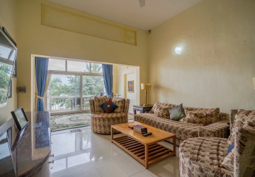 Renovated 1 Bedroom Apartment For Rent - Phsar Kandal 1, Phnom Penh thumbnail