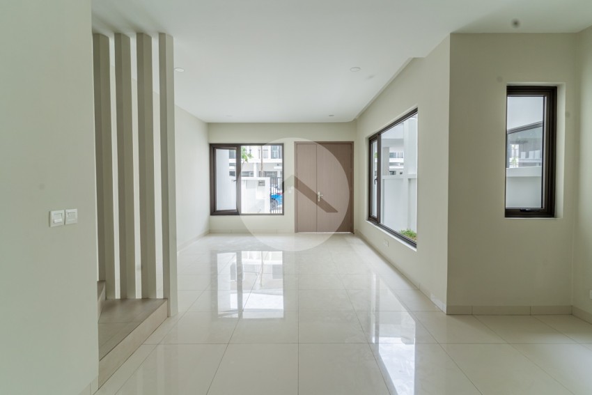 3 Bedroom Villa Plus Touch For Sale - Borey Chankiri, Preak Kam Paus, Phnom Penh