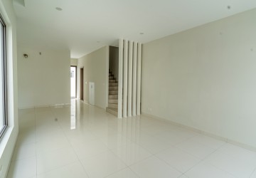 3 Bedroom Villa Plus Touch For Sale - Borey Chankiri, Preak Kam Paus, Phnom Penh thumbnail