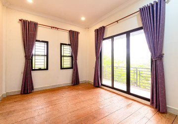 3 Bedroom House For Rent - Chreav, Siem Reap thumbnail
