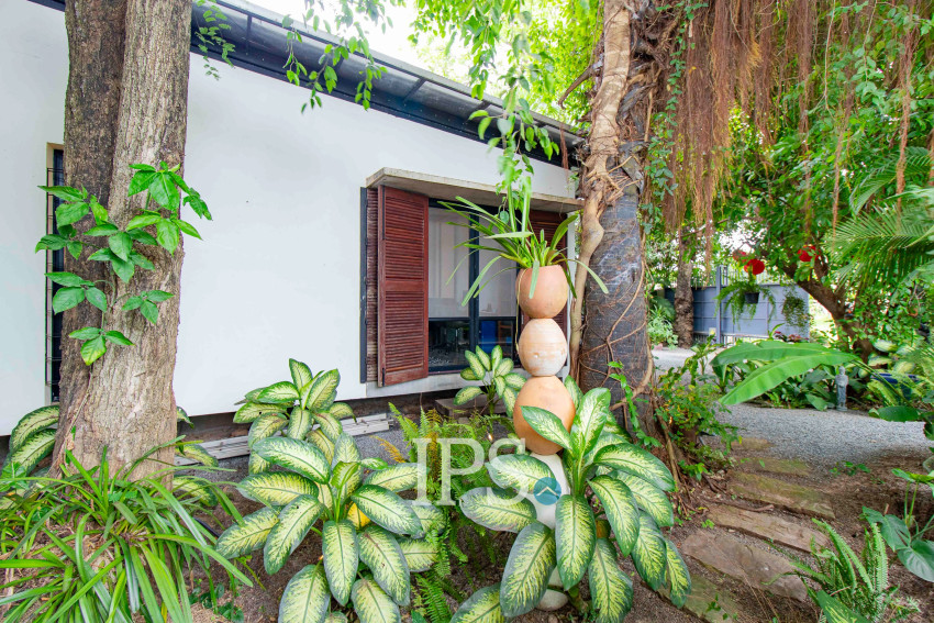 3 Bedroom House For Rent - Svay Dangkum, Siem Reap