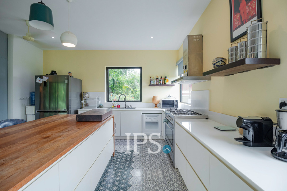 3 Bedroom House For Rent - Svay Dangkum, Siem Reap - Image 10