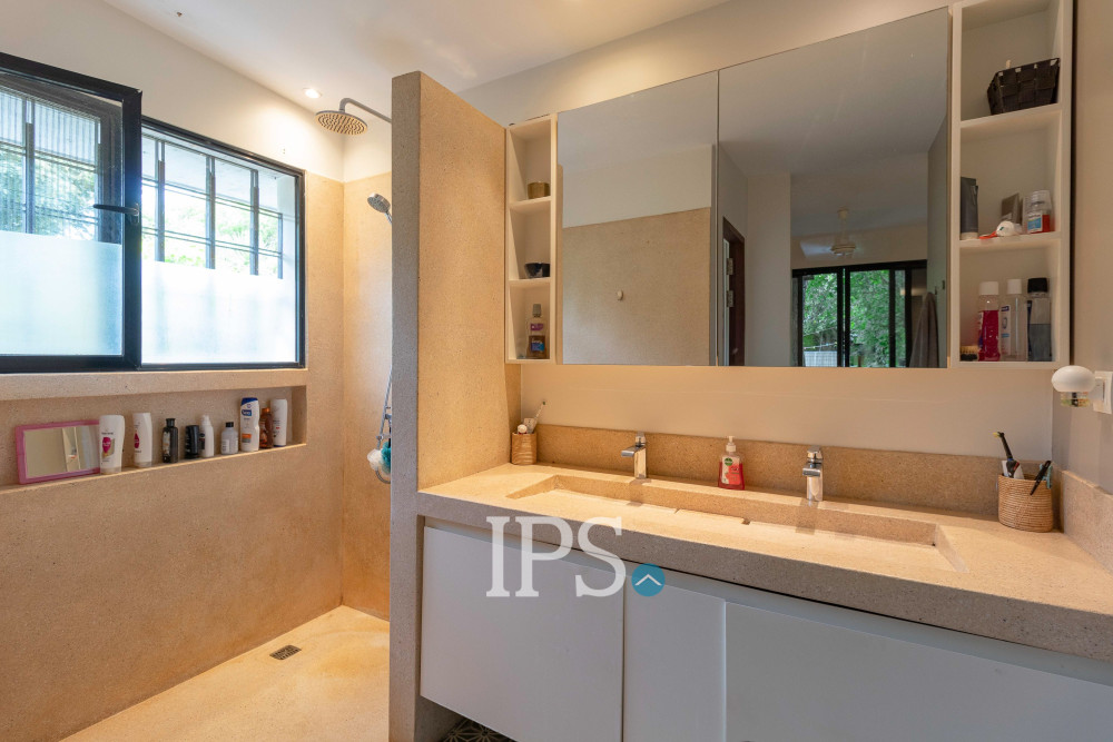 3 Bedroom House For Rent - Svay Dangkum, Siem Reap - Image 16
