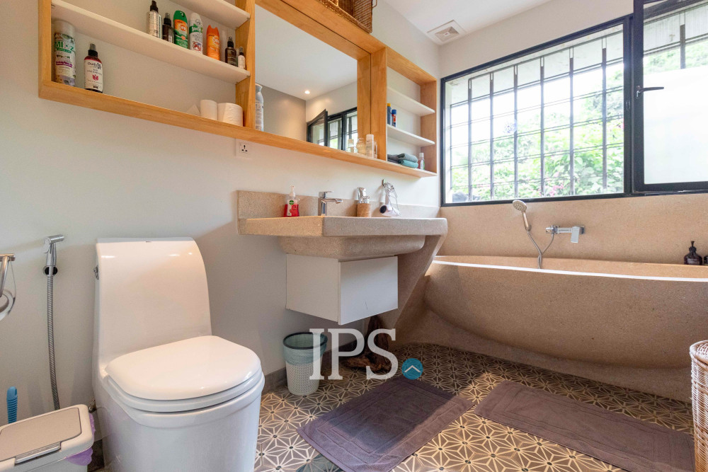 3 Bedroom House For Rent - Svay Dangkum, Siem Reap - Image 21