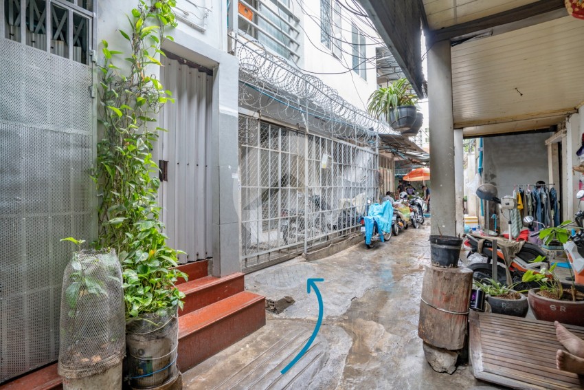 72 Sqm Studio Apartment For Rent - Tonle Bassac, Phnom Penh