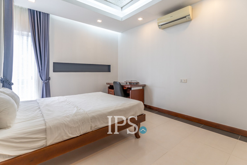 2 Bedroom Serviced Apartment For Rent - BKK1, Phnom Penh