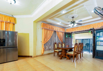 6 Bedroom House For Rent - Svay Dangkum, Siem Reap thumbnail