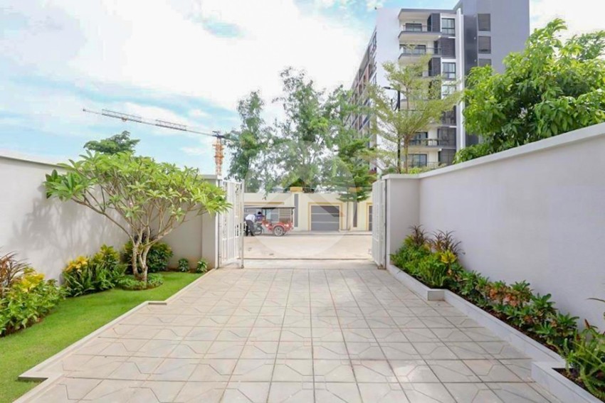 3 Bedroom Twin Villa For Rent - Sen Sok, Phnom Penh