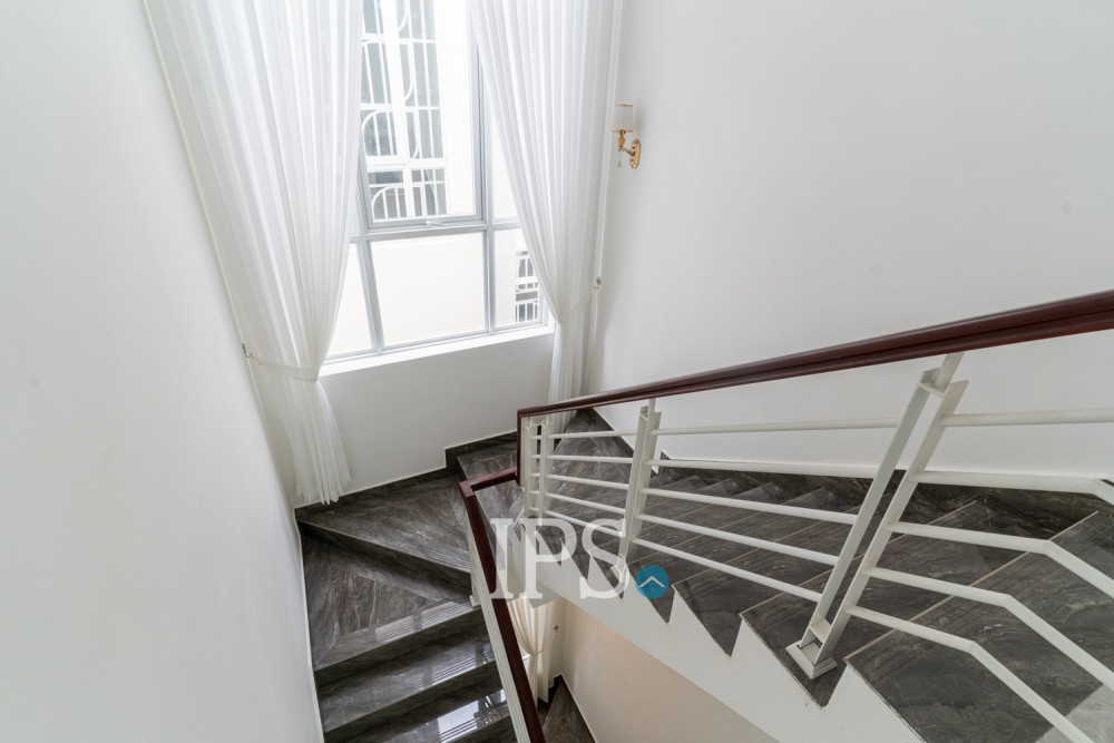 4 Bedroom Twin Villa For Rent - Sen Sok, Phnom Penh - Image 20
