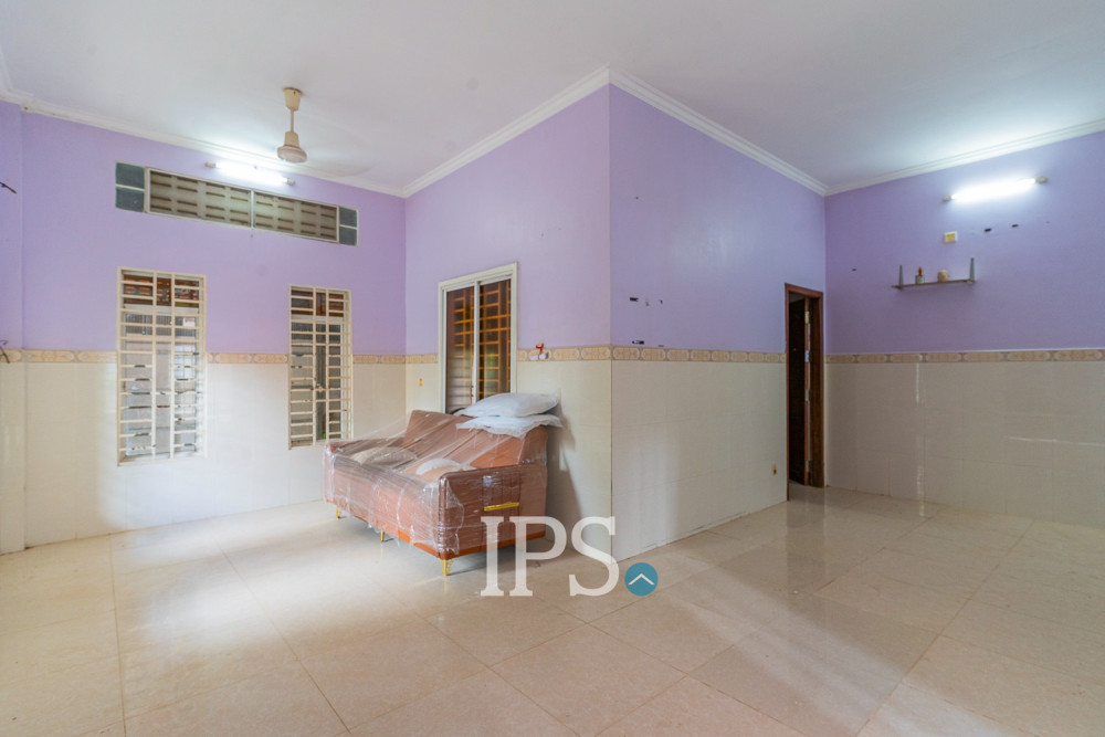 1 Bedroom House For Rent - Svay Dangkum, Siem Reap - Image 3