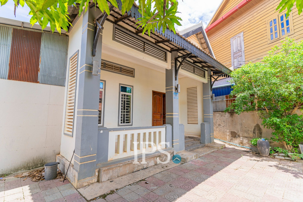 1 Bedroom House For Rent - Svay Dangkum, Siem Reap - Image 2