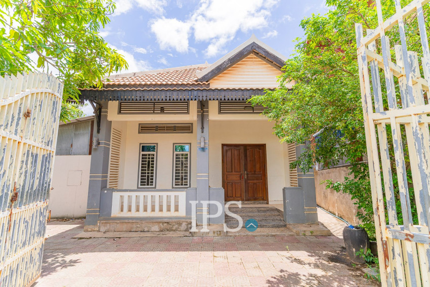 1 Bedroom House For Rent - Svay Dangkum, Siem Reap