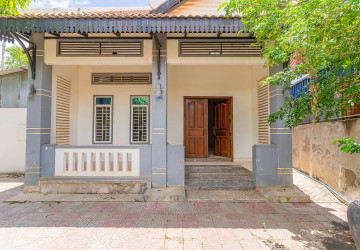 1 Bedroom House For Rent - Svay Dangkum, Siem Reap thumbnail