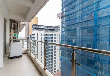 2 Bedroom Condo For Rent - BKK1, Phnom Penh thumbnail