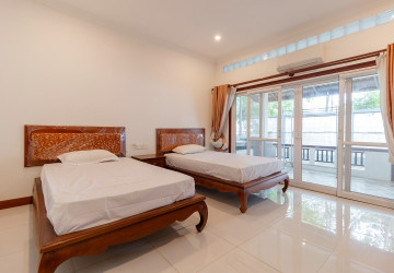 3 Bedroom House For Rent - Kouk Chak, Siem Reap thumbnail