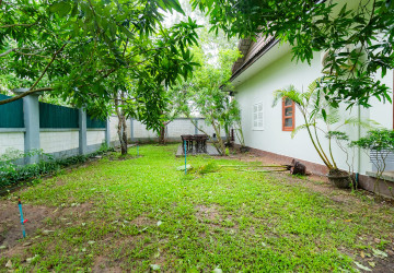 1 Bedroom House For Rent - Kouk Chak, Siem Reap thumbnail