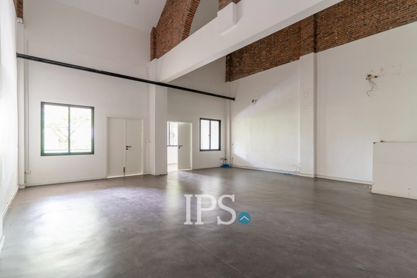 160 Sqm Office Space For Rent - Chakto Mukh, Phnom Penh