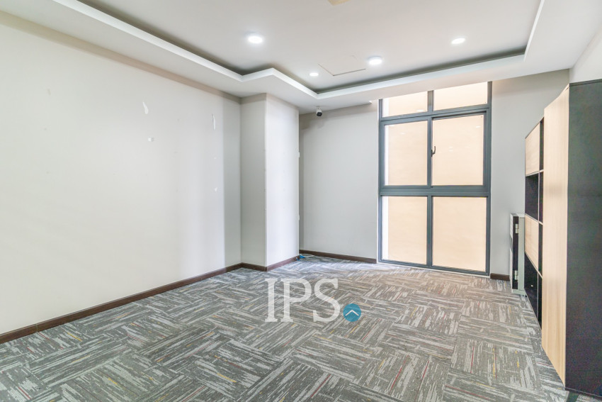 170.57 Sqm Office Space For Rent - Teuk La Ark 1, Phnom Penh