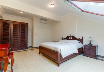 1 Bedroom Apartment For Rent - Svay Dangkum, Siem Reap thumbnail