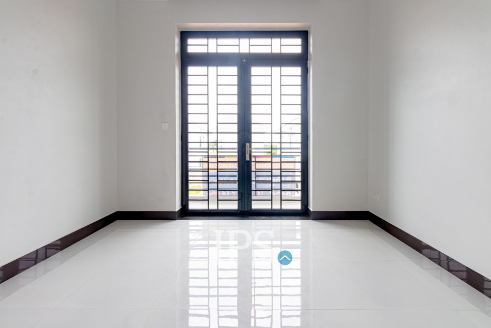 3 Bedroom Villa For Sale - Borey Angkor Serei Mongkol, Krabei Riel, Siem Reap - Image 10