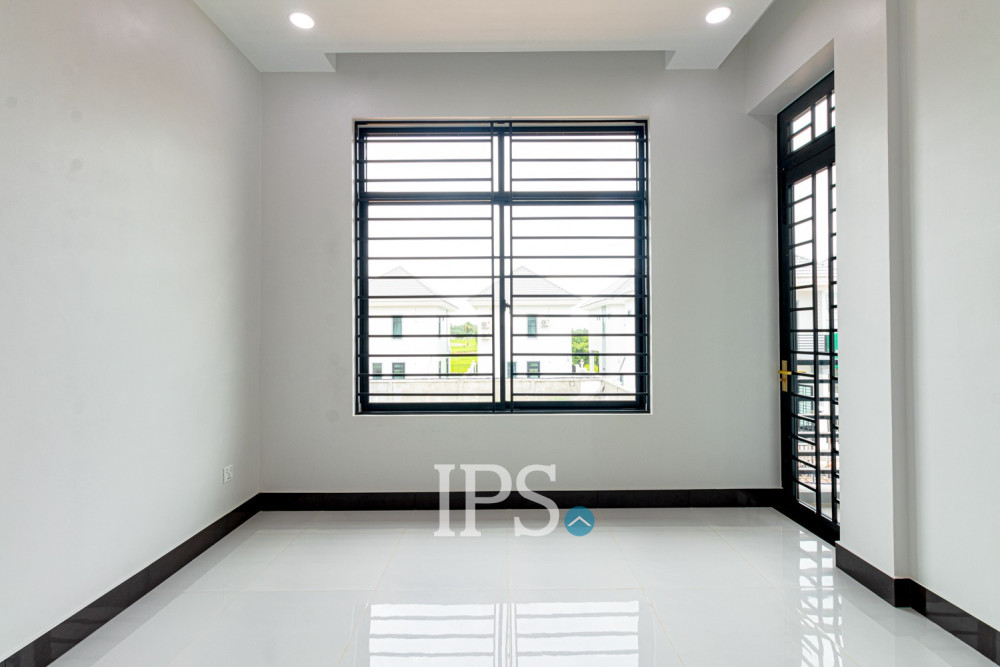 3 Bedroom Villa For Sale - Borey Angkor Serei Mongkol, Krabei Riel, Siem Reap - Image 12