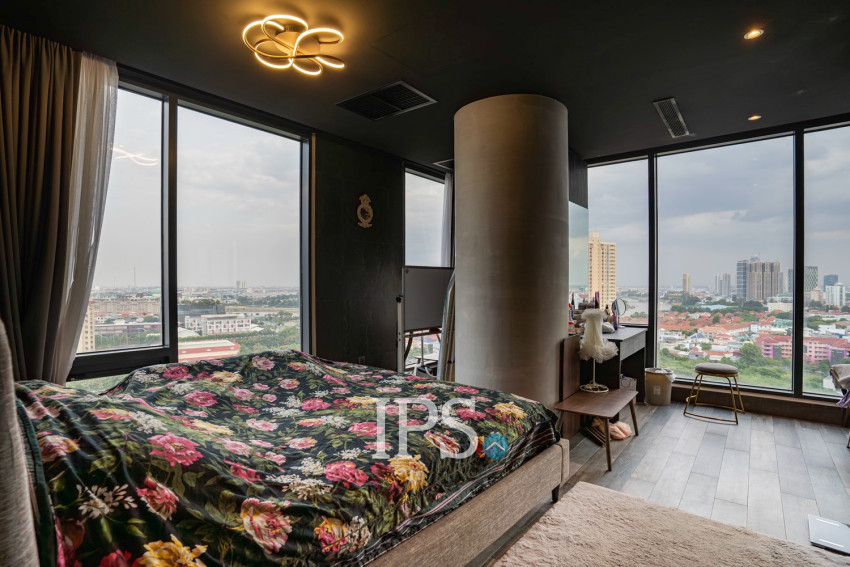 21st Floor 2 Bedroom Condo For Sale - The Penthouse, Tonle Bassac, Phnom Penh