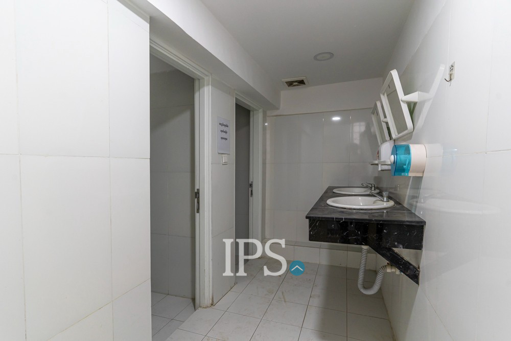 Commercial Building For Rent - Ta Khmau, Phnom Penh - Image 30
