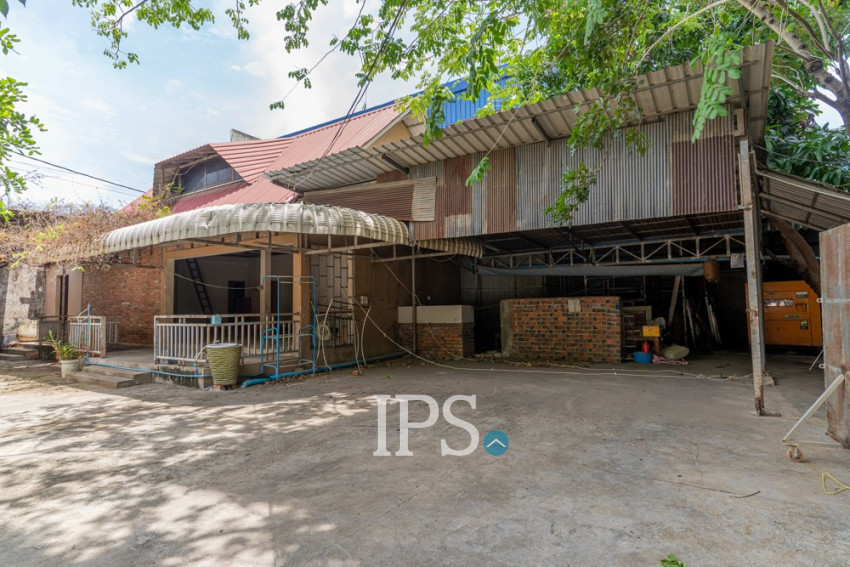 Commercial Building For Rent - Ta Khmau, Phnom Penh