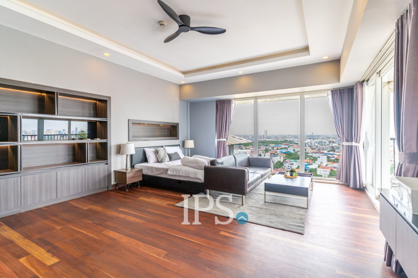 4 Bedroom Penthouse Condo For Rent  - Beoung Tumpun 1, Phnom Penh