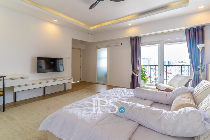 4 Bedroom Penthouse Condo For Rent  - Beoung Tumpun 1, Phnom Penh