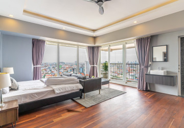 4 Bedroom Penthouse Condo For Rent  - Beoung Tumpun 1, Phnom Penh thumbnail