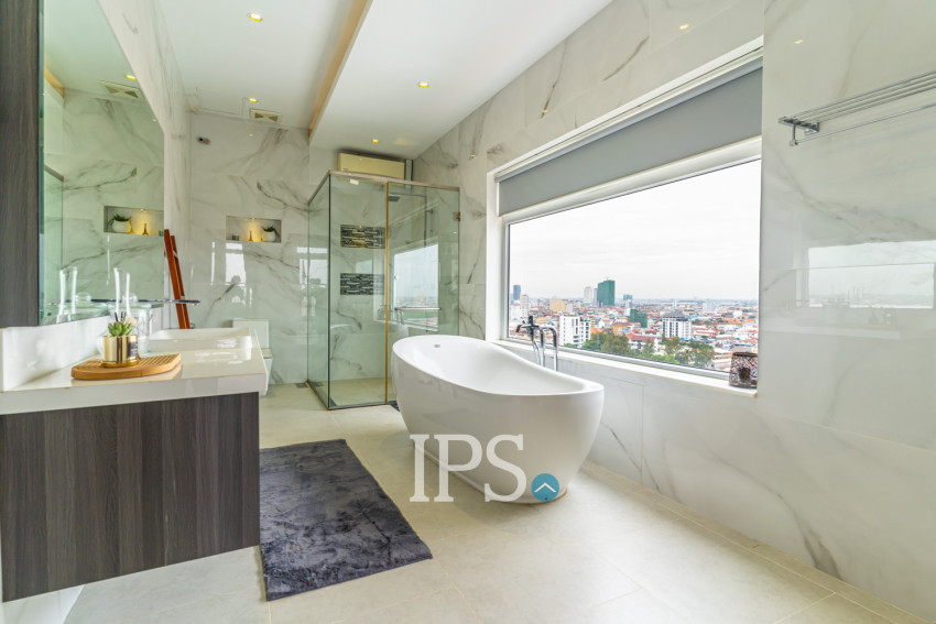 4 Bedroom Penthouse Condo For Rent  - Beoung Tumpun 1, Phnom Penh