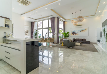 4 Bedroom Penthouse Condo For Rent  - Beoung Tumpun 1, Phnom Penh thumbnail