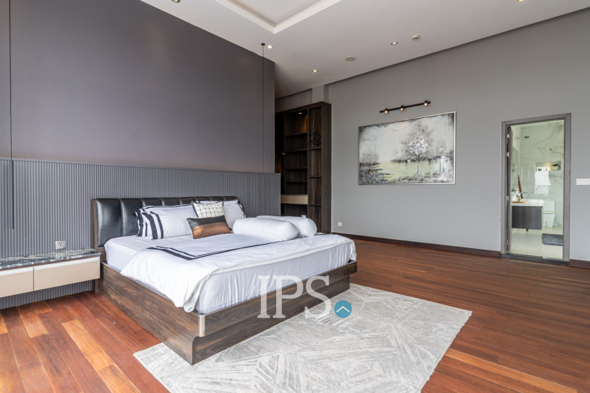 4 Bedroom Penthouse Condo For Rent  - Beoung Tumpun 1, Phnom Penh