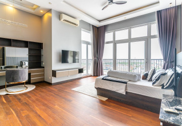 4 Bedroom Penthouse Condo For Rent  - Beoung Tumpun 1, Phnom Penh thumbnail