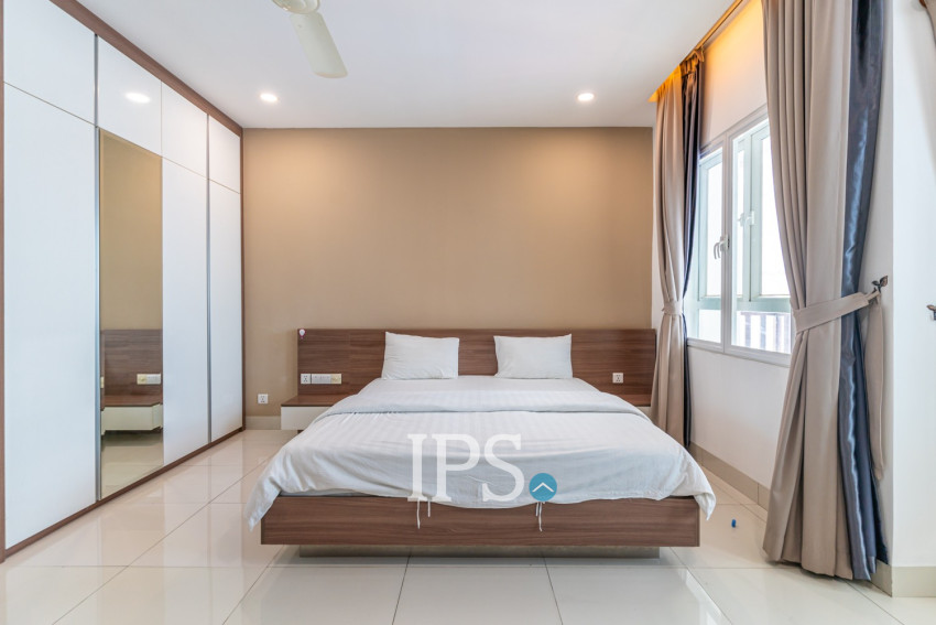 3 Bedroom Serviced Apartment For Rent - Tonle Bassac, Phnom Penh