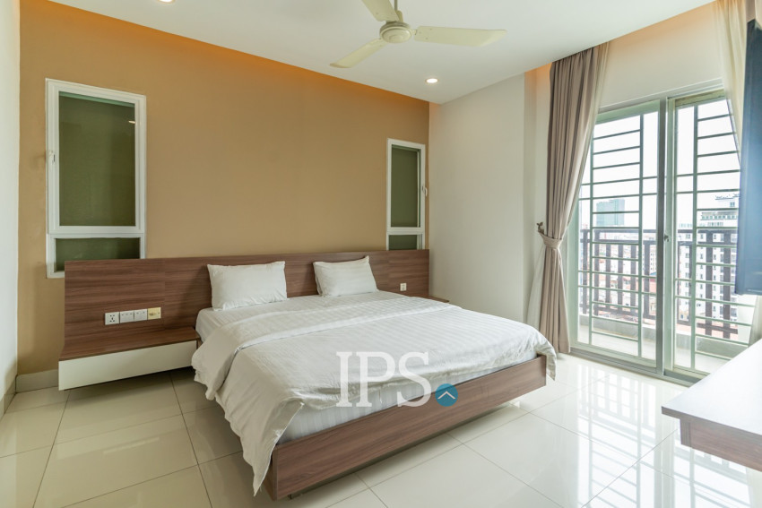 3 Bedroom Serviced Apartment For Rent - Tonle Bassac, Phnom Penh