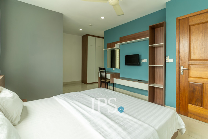 3 Bedroom Serviced Apartment For Rent - Tonle Bassac, Phnom Penh