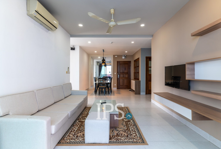 3 Bedroom Serviced Apartment For Rent - Tonle Bassac, Phnom Penh