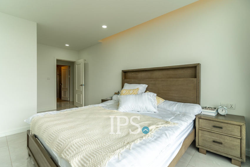 3 Bedroom Condo For Rent - Phnom Penh Thmey, Phnom Penh