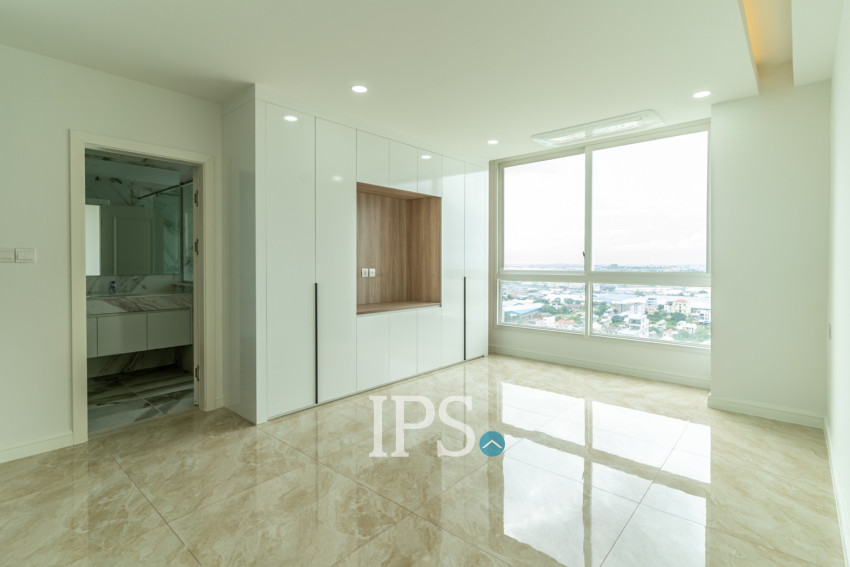 4 Bedroom Condo For Rent - Phnom Penh Thmey, Phnom Penh