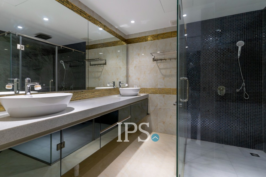 4 Bedroom Condo For Sale - The Penthouse, Tonle Bassac, Phnom Penh