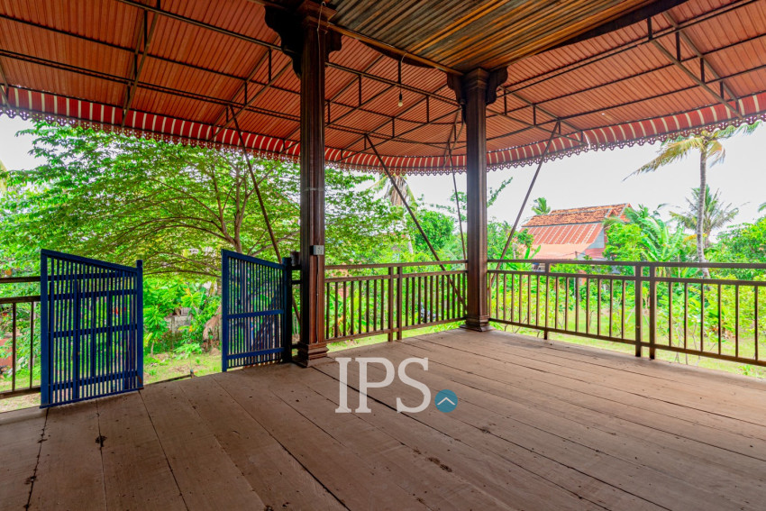 1,473 Sqm Land And Wooden House For Sale - Sangkat Siem Reap, Siem Reap