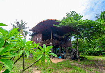 1,473 Sqm Land And Wooden House For Sale - Sangkat Siem Reap, Siem Reap thumbnail