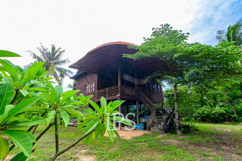 1,473 Sqm Land And Wooden House For Sale - Sangkat Siem Reap, Siem Reap