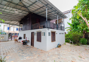 3 Bedroom House For Rent - Sala Kamreuk, Siem Reap thumbnail