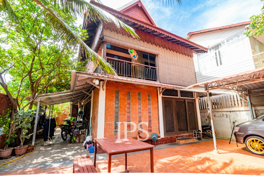 3 Bedroom House For Sale - Sala Kamreuk, Siem Reap