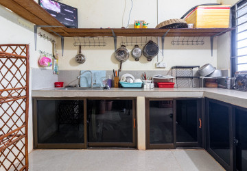5 Bedroom House For Rent - Chreav, Siem Reap thumbnail